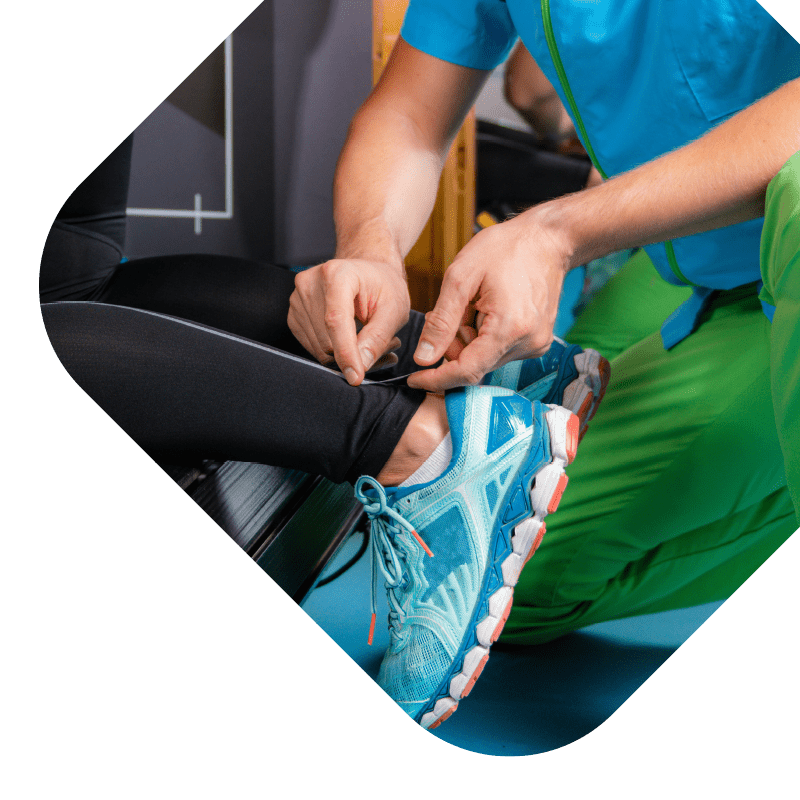 CUSTOM ORTHOTICS BARRIE | THE STRIDE CLINIC | 3D GAIT ANALYSIS | BRACING & ORTHOTICS Relief from knee, foot and hip pain. State-of-the-art 3D Gait assessment. Orthotics, Braces, Footwear. Certified Pedorthists in Barrie and Orillia